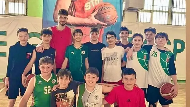 Alperen Şengün'e memleketi Giresun’da yoğun ilgiyle karşılandı