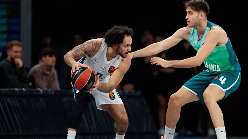 Anadolu Efes'in konuğu Armani Milan