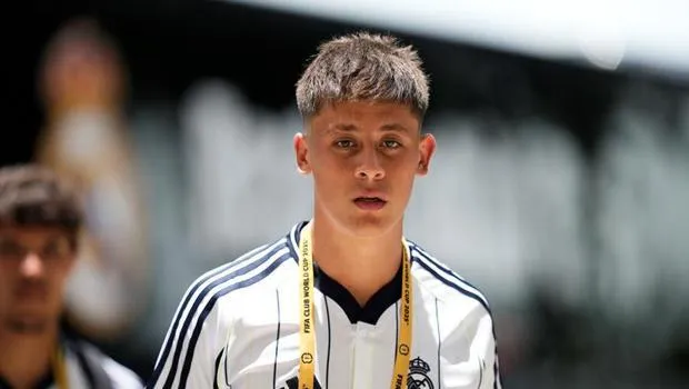 Arda Güler, Alonso ile Kroos'un rolünde!