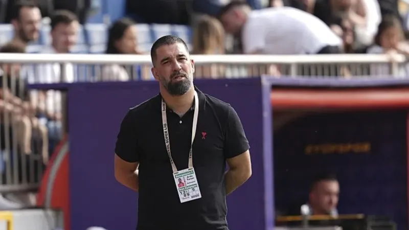 Arda Turan'ın yeni adresi Shakhtar Donetsk!