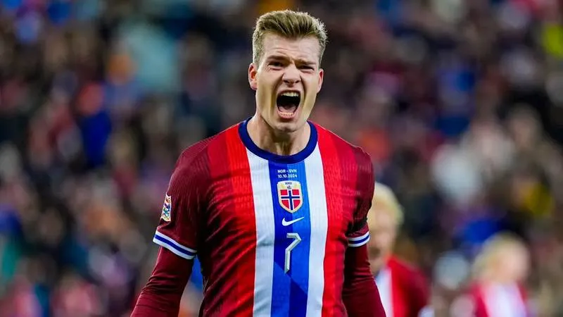 Fenerbahçe'de Sörloth'un bonservisi En-Nesyri'den!