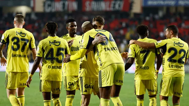 Fenerbahçe'de 'tarihi' derbi!