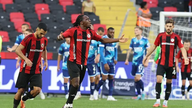 Gaziantep FK, Burak Yılmaz yönetiminde 3. beraberliğini aldı