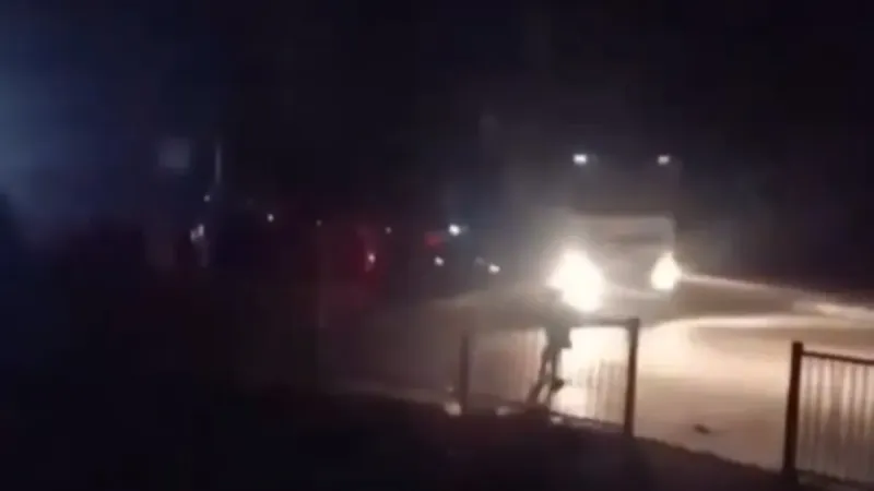 Gazze’ye yardım tırları giriş yaptı!