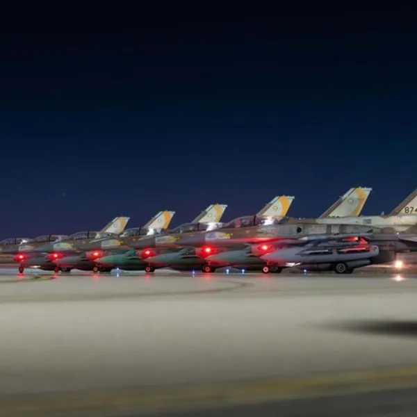 Irak İsrail'in hava sahasını kullanmamasını istedi