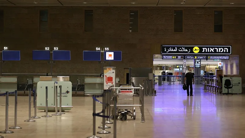 İsrail'deki Ben Gurion Havalimanı uçuşlara kapatıldı