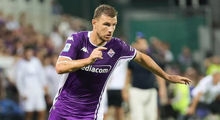 Dzeko Fiorentina'da Hayal Kırıklığı mı? Gönderilmeli mi?