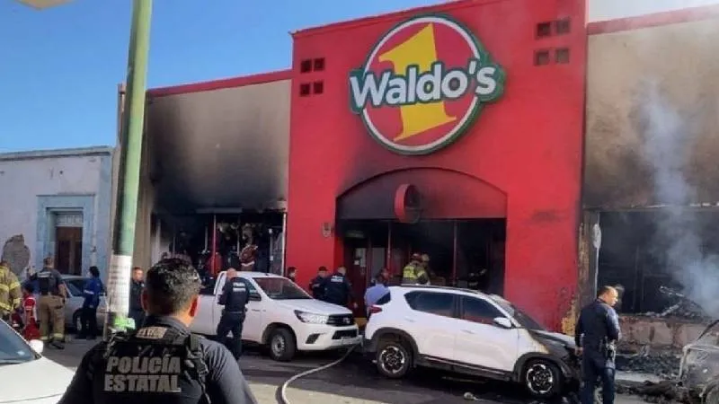 Meksika'da süpermarket yangını: Çocuklar dahil en az 23 ölü