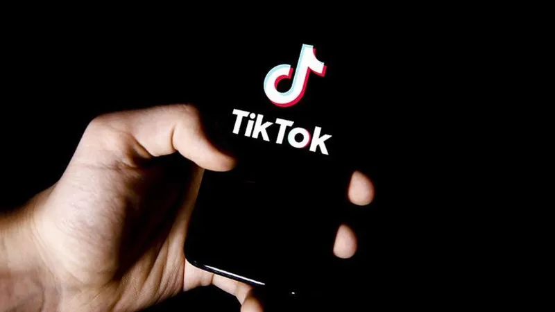 TikTok'a AB'den Şok Suçlama! Reklamlar Yasaları Çiğniyor Mu?