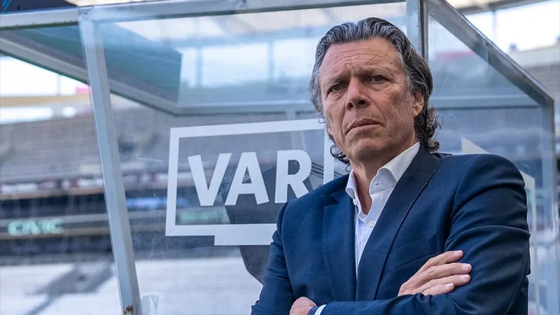 Beşiktaş'ın yabancı hakem açıklaması: Süper Lig'de flaş gelişme