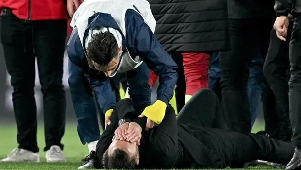 Mourinho'dan Buruk'a Şok Saldırı! Burun Sıkma Olayının Perde Arkası