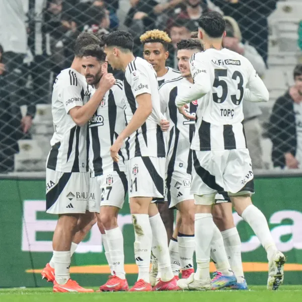 Beşiktaş'tan Gol Şov! Immobile Hat-trick Yaptı, Hatay 5'ledi!