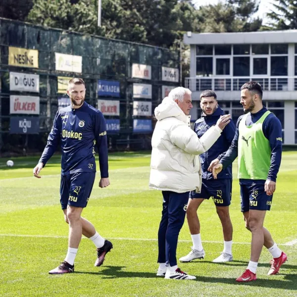 Fenerbahçe Sivasspor Deplasmanı İçin Hazır Mı? İşte Son Durum!