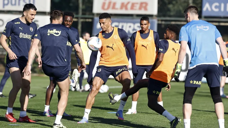 Fenerbahçe Beşiktaş Derbisi: Sürpriz Taktikler Mi?