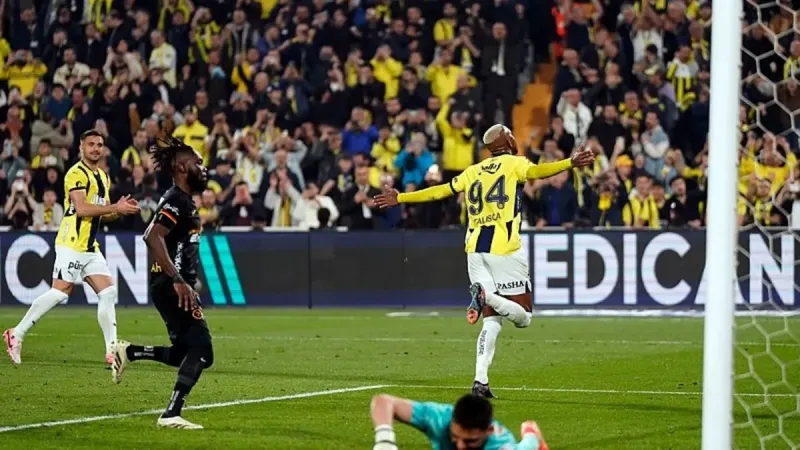 Fenerbahçe Gaziantep Deplasmanında: Şampiyonluk Ateşi Yanıyor!