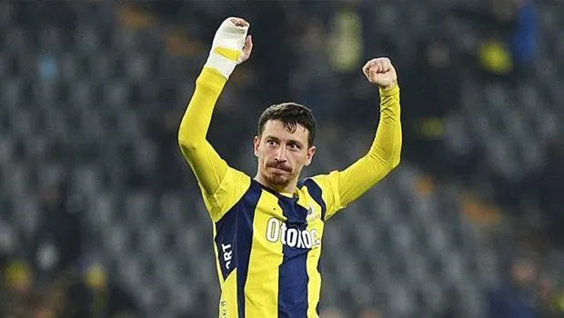 Mert Hakan Yandaş Sakat Mı? Fenerbahçe'den Şok Açıklama!