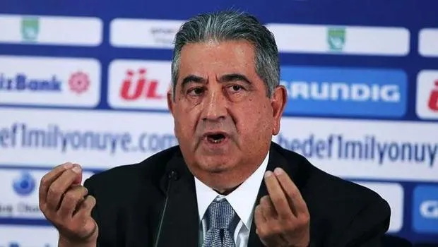 Mahmut Uslu'dan Bomba İddialar: Fenerbahçe'de Neler Oluyor?