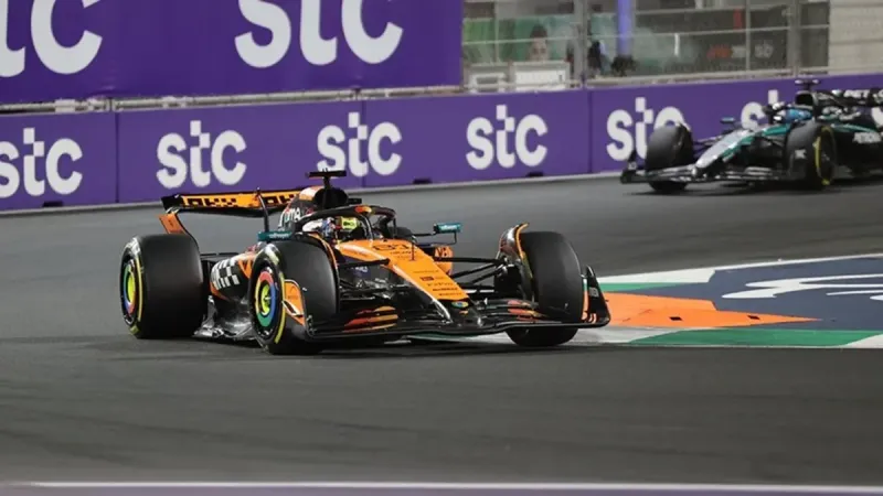F1 Miami'de Şok Zafer! Piastri mi, McLaren mi Kazandı?