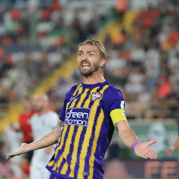 Caner Erkin Futbolu Bıraktı Mı? Menajeri Son Noktayı Koydu!
