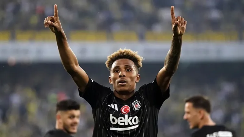 Gedson'dan Derbi Golü! Beşiktaş Tarihine Adını Yazdırdı!