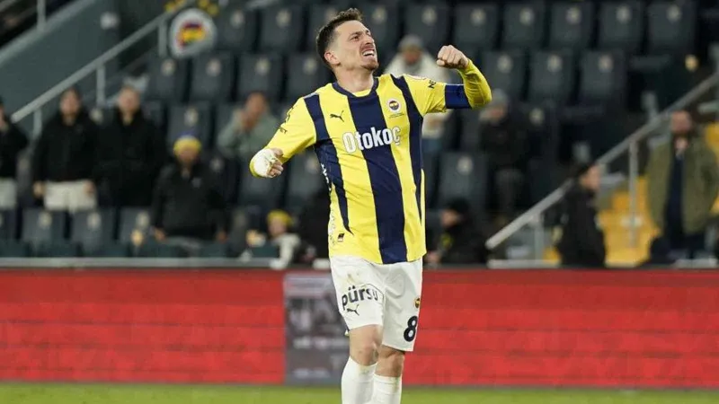 Mert Hakan Yandaş Hastaneye Kaldırıldı! Fenerbahçe'den Açıklama