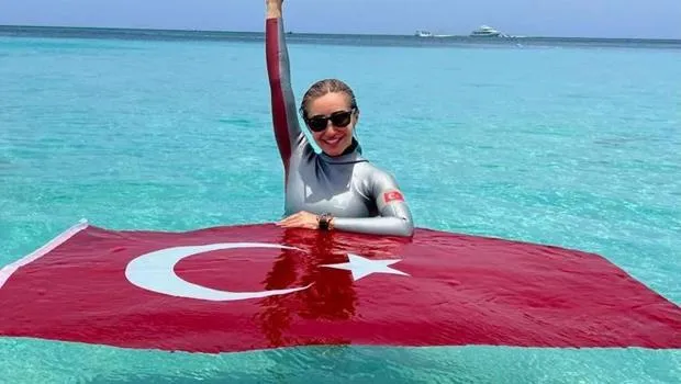 Şahika Ercümen'den Rekor! 5 Madalya ile Döndü!