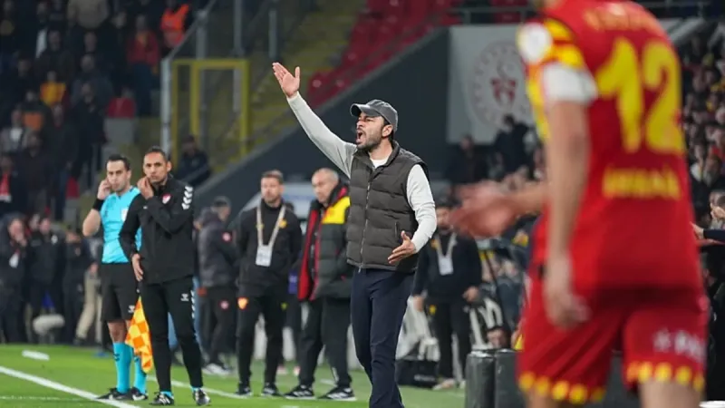 Selçuk İnan'dan Göztepe Yorumu: Fiziksel Güçleri Bizi Zorladı!