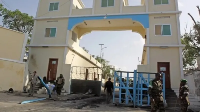 Somali'de Saray Alarmı! Havan Topu Saldırısı Paniğe Neden Oldu!
