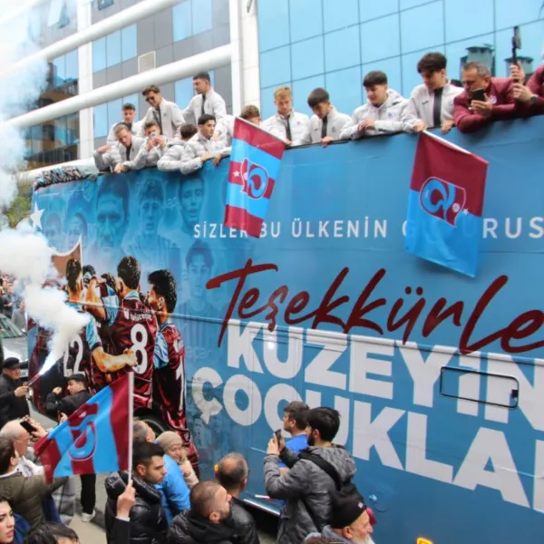 Trabzon'dan Tarihi Başarı! Avrupa İkinciliği Coşkuyla Kutlandı