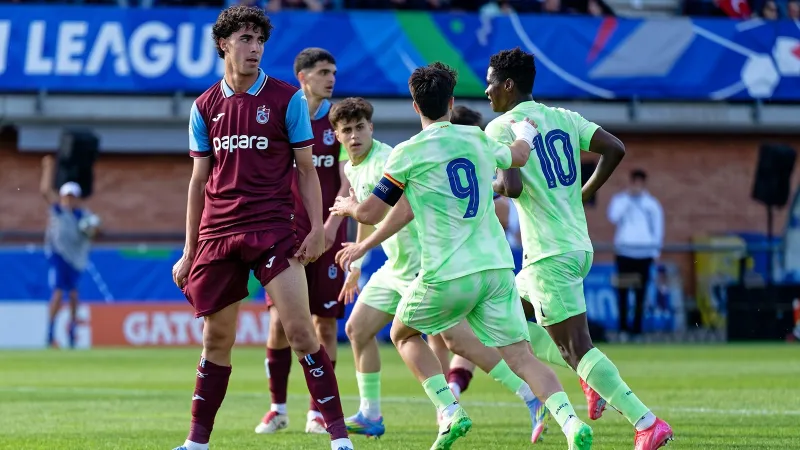 Trabzonspor'un UEFA Hayali Barcelona Duvarına Çarptı! Mağlubiyet mi Zafer mi?