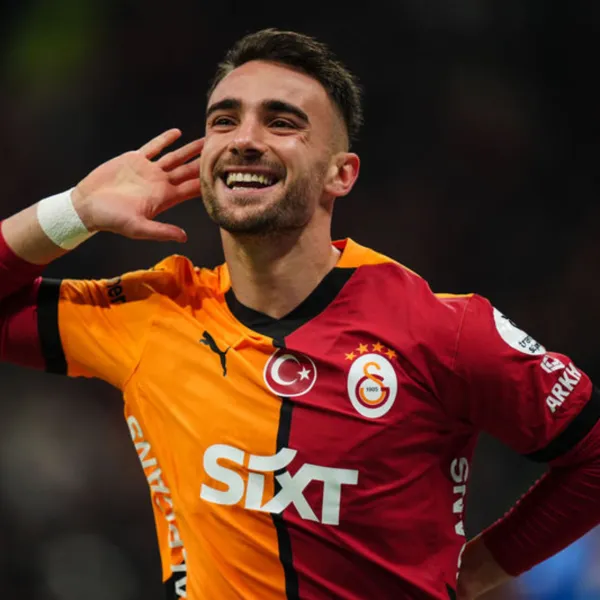 Yunus Akgün Galatasaray'da Kalıyor Mu? İşte Detaylar!