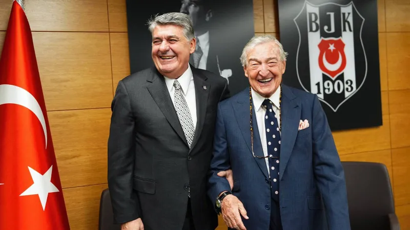 Rahmi Koç'tan Beşiktaş Kulübü Başkanı Serdal Adalı'ya tebrik ziyareti