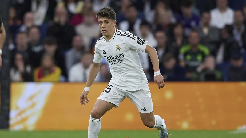 Real Madrid Real Sociedad maçı, Arda Güler ilk 11'de! Ancelotti'nin son maçı...