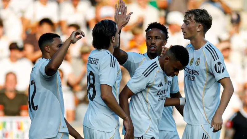 Real Madrid Tirol'ü Ezdi Geçti! Arda Güler Şov Yaptı!
