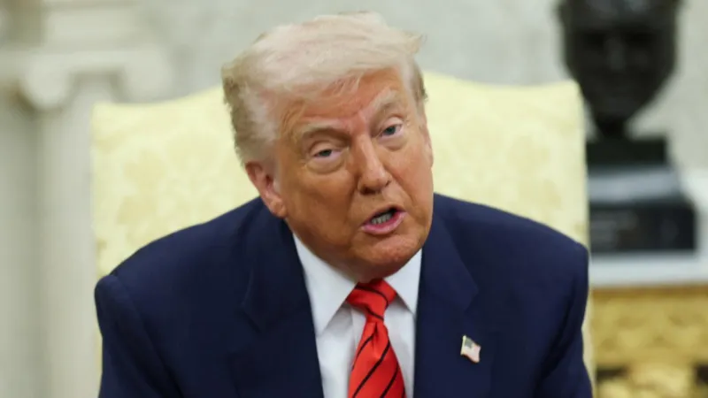 Trump: Barış görüşmeleri için İran'la temasa geçmedim