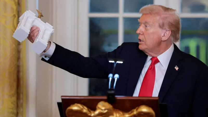 Trump: CIA'e Venezuela'da gizli operasyon yetkisi verdim