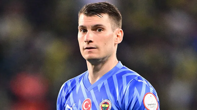 Uğurcan Çakır gelişmesi sonrası Fenerbahçe'de Livakovic kararı!