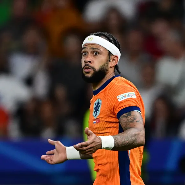 Memphis Depay Şoku! Pasaportu Brezilya'da Çalındı mı?