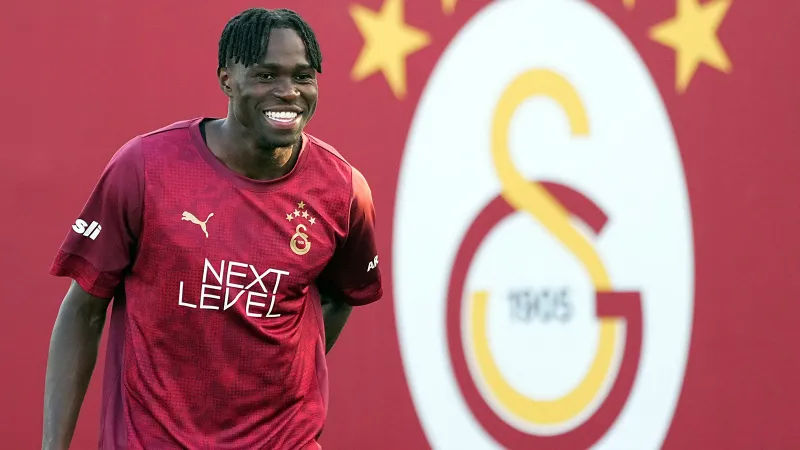 Wilfried Singo, Galatasaray'daki ilk idmanına çıktı
