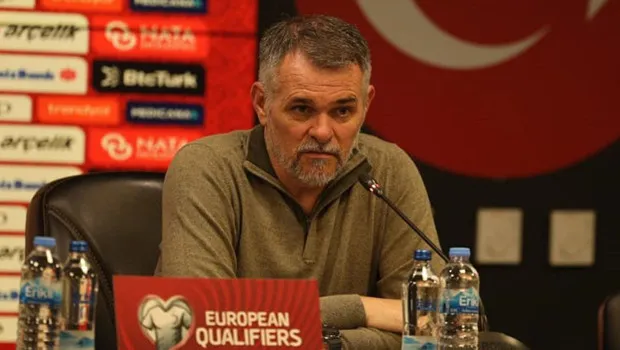 Willy Sagnol: 'Türkiye güçlü bir takım!'
